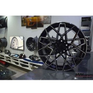 Juego de 4 Llantas 18 M88 Black BM079