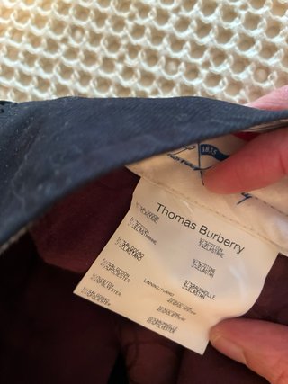 Pantalón negro  BURBERRY  y Top blanco de zara nig
