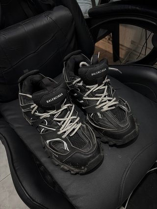 Balenciaga Track Sneakers Negras Blancas