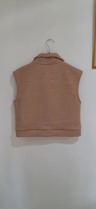 Chaleco beige de tejido bouclé borreguito Nuevo