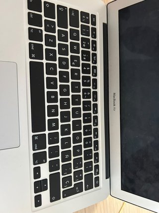 MacBook Air 13 i5 8GB 128GB SSD Gris