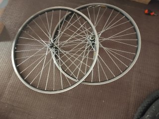 Ruedas Mavic 700c carretera/clásicas