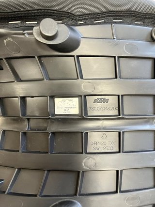 Asiento Delantero KTM 690 Duke R
