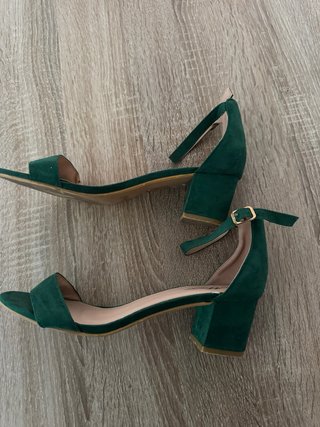 Sandalias Verdes de Tacón Ancho Almulank