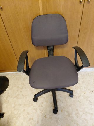 Silla de escritorio negra