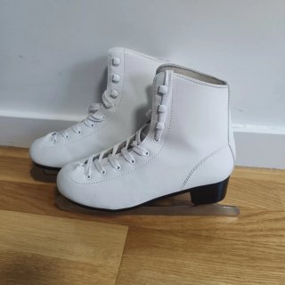 Patines de Hielo Blancos iniciación.
