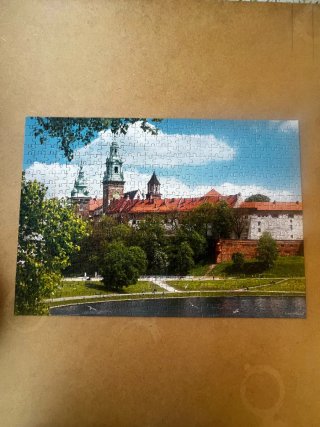 Puzzle Castillo con Río y Cielo Azul