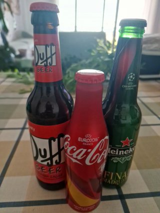 Lote Bottiglie Duff, Coca-Cola e Heineken
