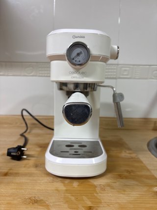 Cafetera Cecotec Cumbia Cafelizzia
