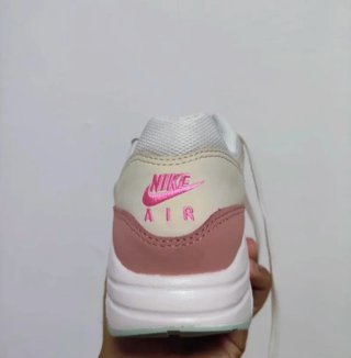 T38 Nike Blancas Rosas