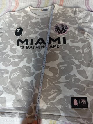 Camiseta A Bathing Ape Miami Gris