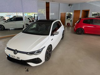 Volkswagen Golf8 R Akrapovic