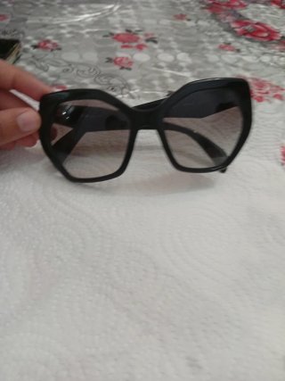 Gafas de sol Prada negras originales