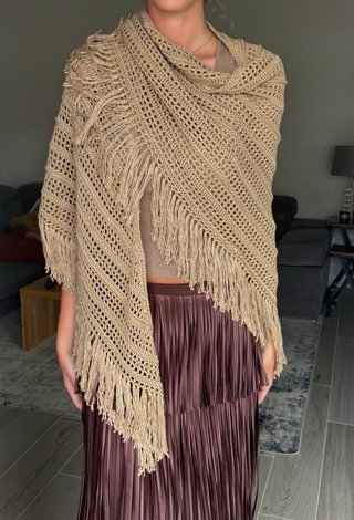Chal Artesanal de Crochet Beige