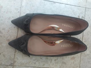 Zapatos Zendra de Ante gris verdoso . Talla 40