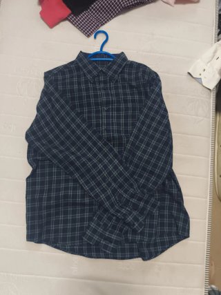 Camisa de cuadros azul y verde