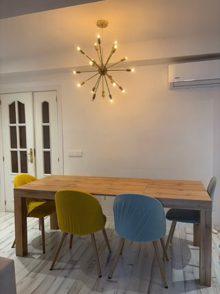 Mesa de Comedor Extensible de Madera