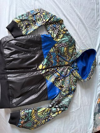 Chaqueta Deportiva Mariposa Multicolor
