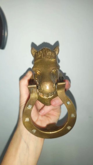 Antigua aldaba bronce macizo caballo herradura