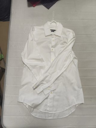 Camisa blanca de vestir