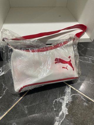 Bolso Puma Blanco y Rojo
