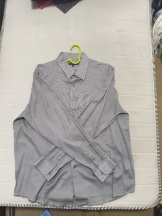 Camisa de vestir gris