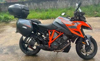 KTM 1290 Super Duke GT 2023