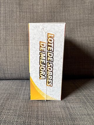Pokémon 30 Aniversario Booster Bundle