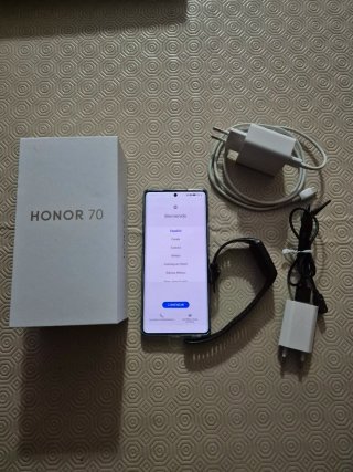 Honor 70 y Honor Band 6
