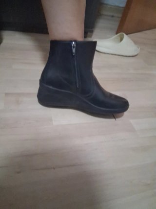Botines con cuña Clarks negros