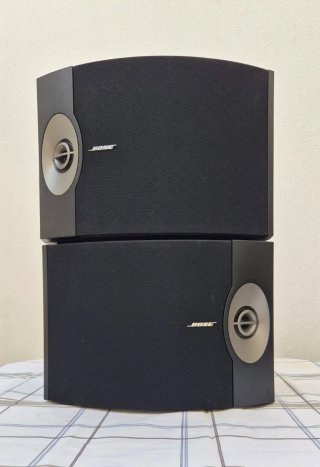 Juego de altavoces Bose 301V
