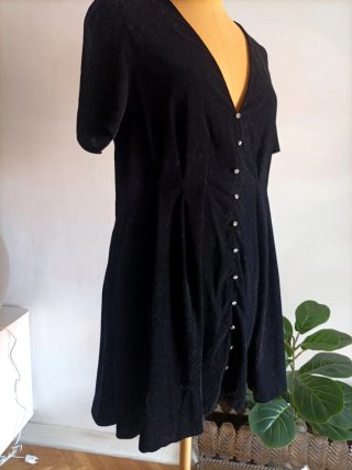 Vestido negro Zara