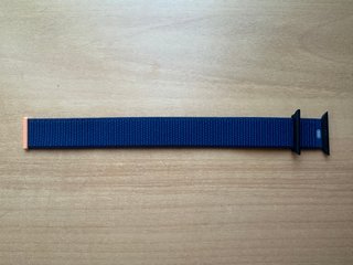 Apple Watch 41mm. Ocean Blue Sport Loop
