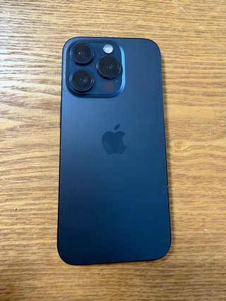 iPhone 15 Pro Azul