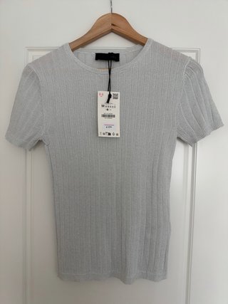 Camiseta Zara plateada