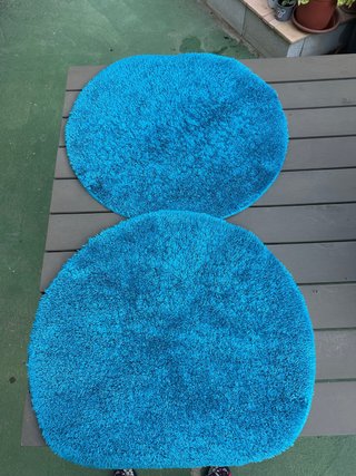 Vendo tappeti rotondi turchese