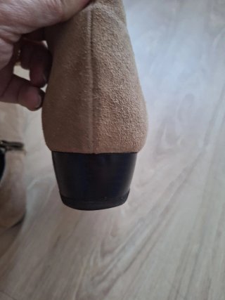 Botines de ante beige
