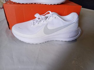 Nike Revolution 8 Mujer Talla 38 Blancas