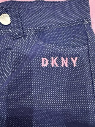 Conjunto DKNY niña T5