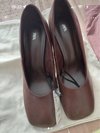 Zapatos tacón Zara piel marrón talla 41