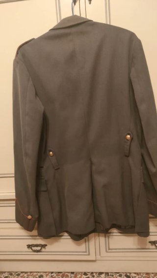 Chaqueta antigua Policía Armada. Grises.