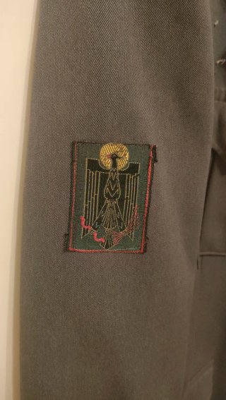 Chaqueta antigua Policía Armada. Grises.