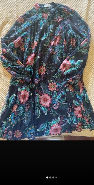 Vestido estampado floral manga larga muy bonito