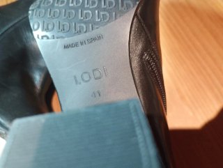 Botines Lodi Negros Puntiagudos