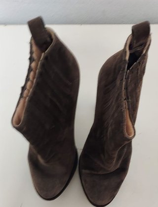 Botines Prada Ante Marrones