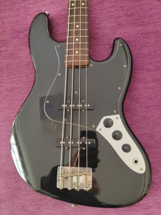 Bajo Fender Jazz Bass JV 1982 Custom Shop