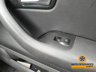 Mando elevalunas delantero derecho Seat Exeo