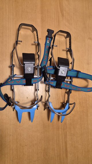 Crampones CAMP Ice Invader 14. Seminuevos.