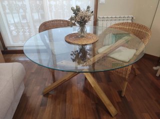 Conjunto Mesa Redonda y 2 Sillas