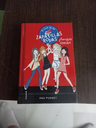Vendo libros el club. De las zapatillas rojas